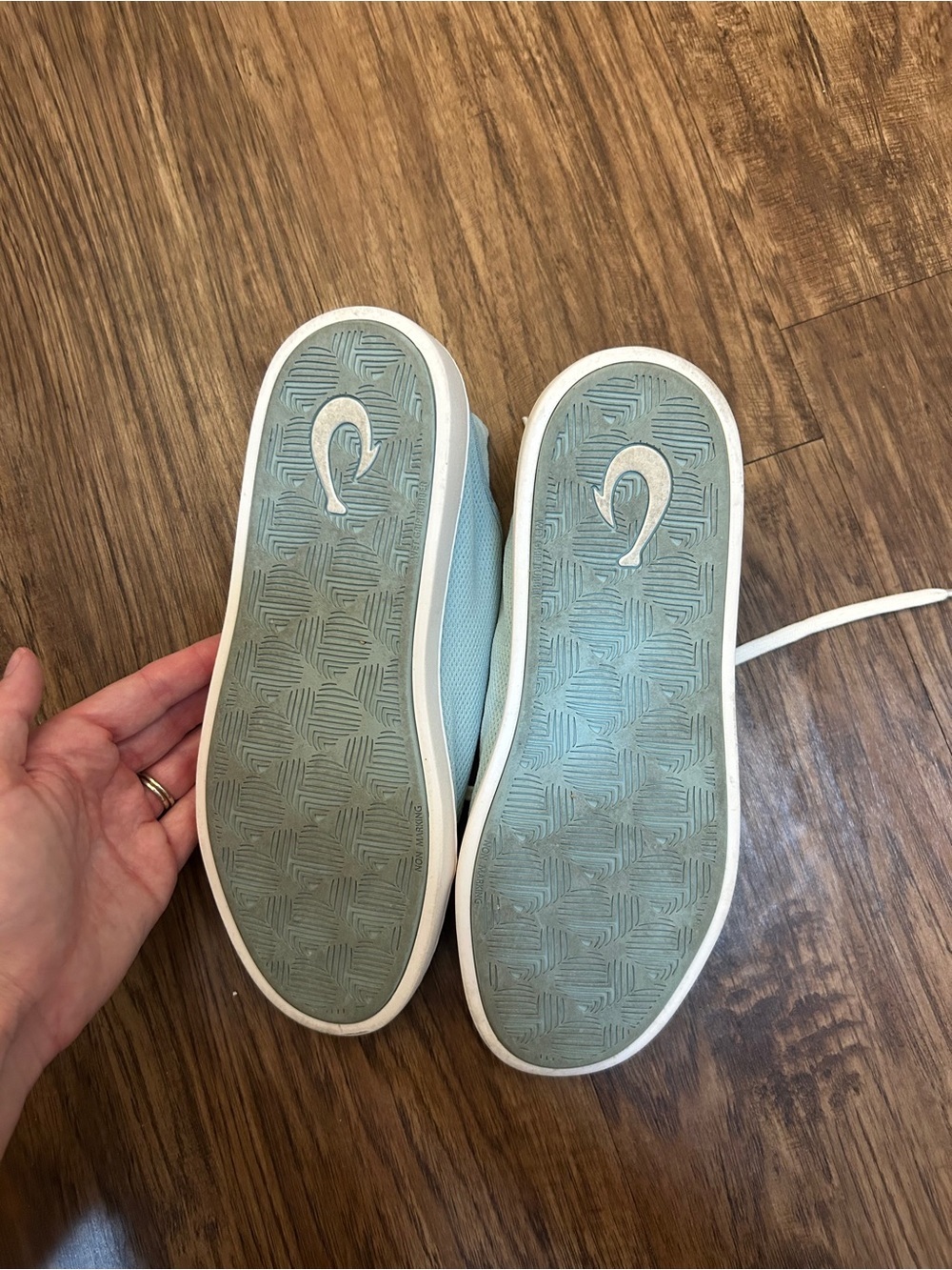 OluKai Pehuea Li Women's Lace-Up Sneakers - Picture 8 of 9